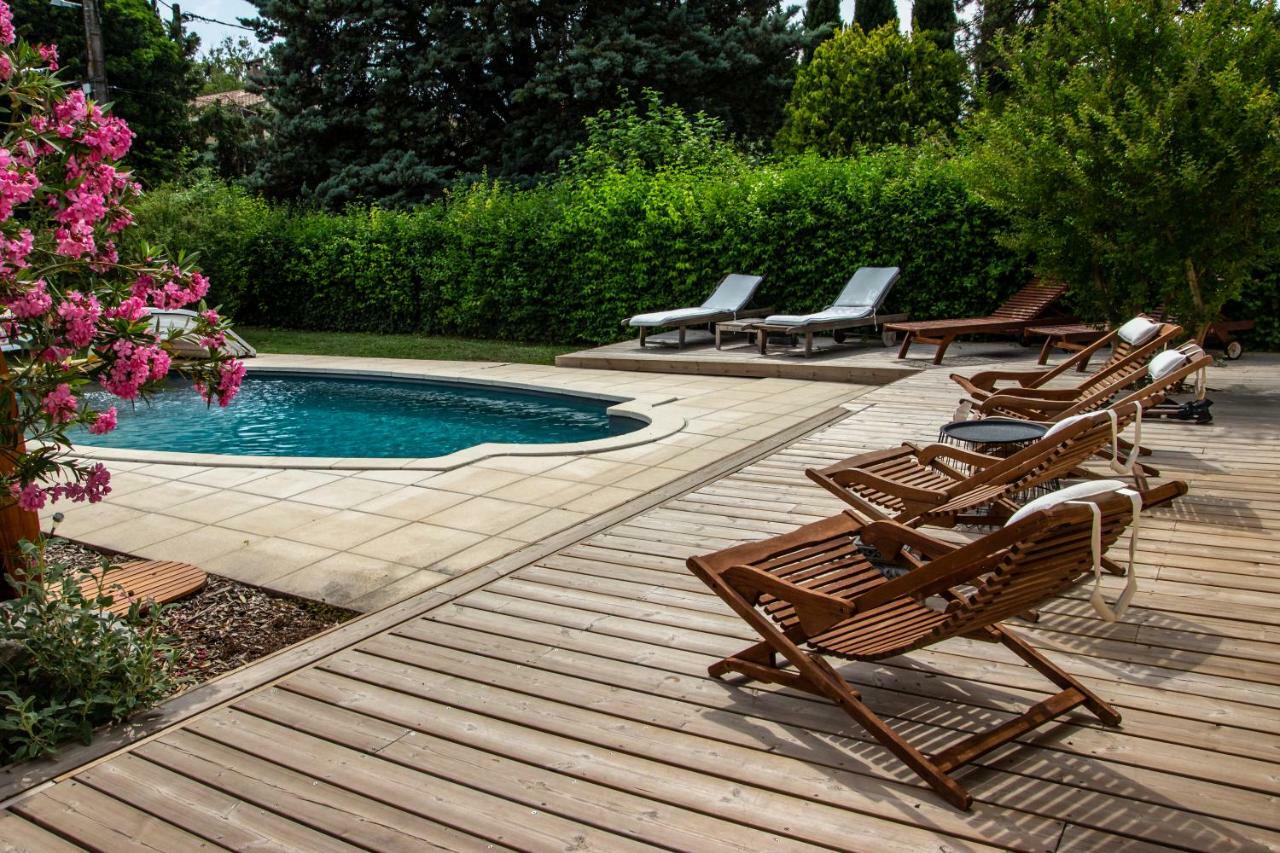 Villa In Provence With Private Pool Л'Иль-сюр-ла-Сорг Экстерьер фото